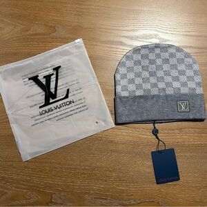 Louis Vuitton Néo Petit Damier Beanie